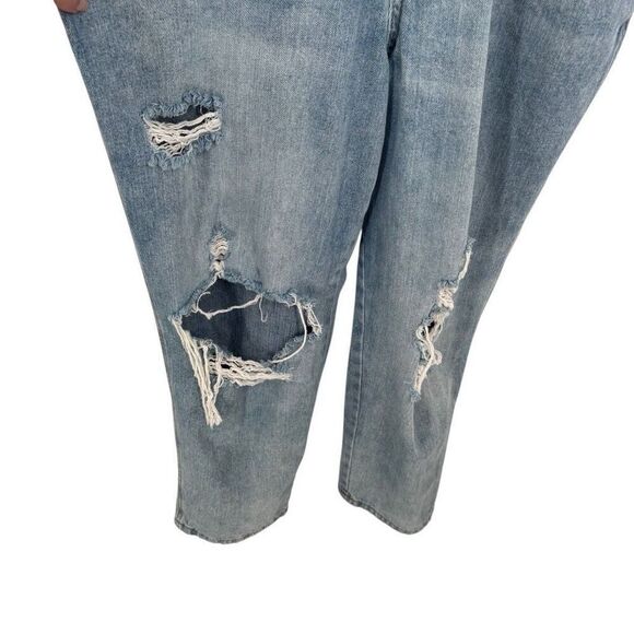 Wild Fable Distressed Denim Overalls Light Wash Size Large - Picture 4 of 11
